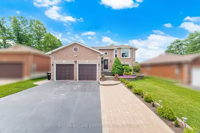 Detached in Barrie