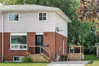 71 Gibbard Crescent, Collingwood, On L9y 2b9