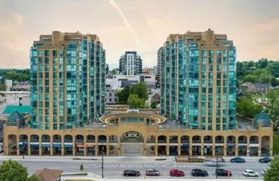 Condo Apartment in Barrie
