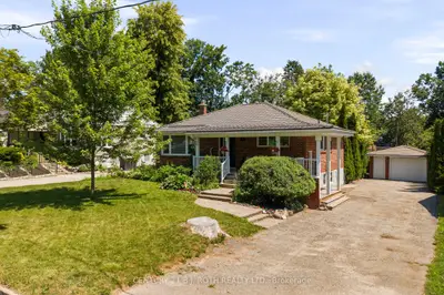 Detached in Barrie