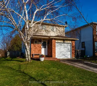 104 Hickling Trail, Barrie, On L4m 5t4