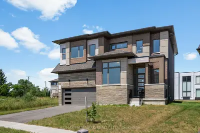 3769 Sunbank Crescent, Severn, On L3v 8n2