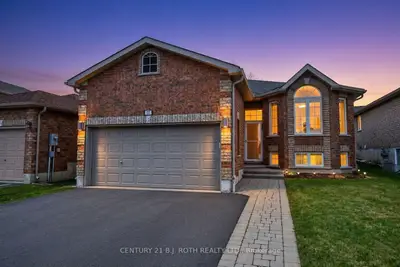 Detached in Barrie