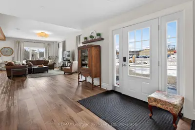 449 Park Street, Tay, On L0k 2a0