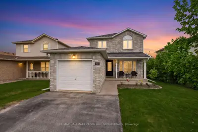 Detached in Barrie
