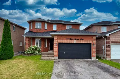 Detached in Barrie