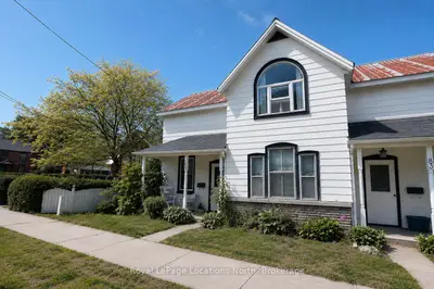 Semi-Detached in Collingwood