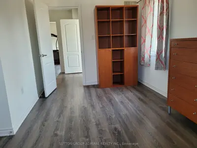 104 Village Gate Drive, Wasaga Beach, On L9z 0j7