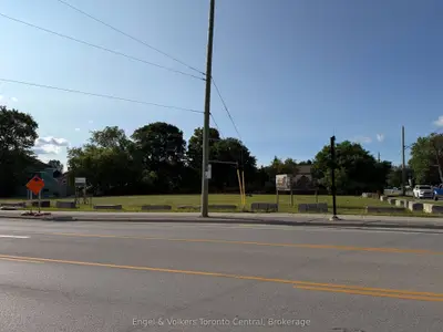 121 Hume Street, Collingwood, On L9y 0x3