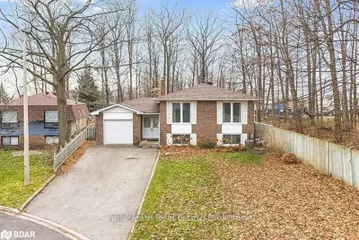 7 Rosedale Place Upper Unit, Barrie, On L4m 5e7