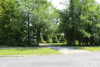 Detached in Barrie