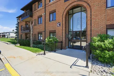 10c Coulter Street 324, Barrie, On L4n 6s2