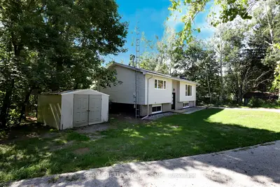 8570 Hwy 12, Oro-medonte, On, L3v 6h2