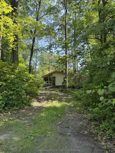 808 Oxbow Park Drive, Wasaga Beach, On L9z 2v1