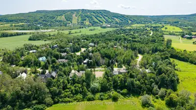 11 Osler Pines Drive, Clearview, On L9y 3y9