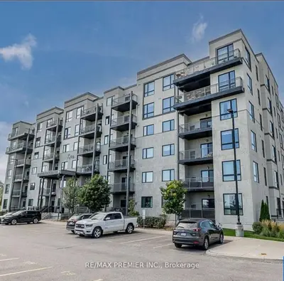 Condo Apartment in Barrie