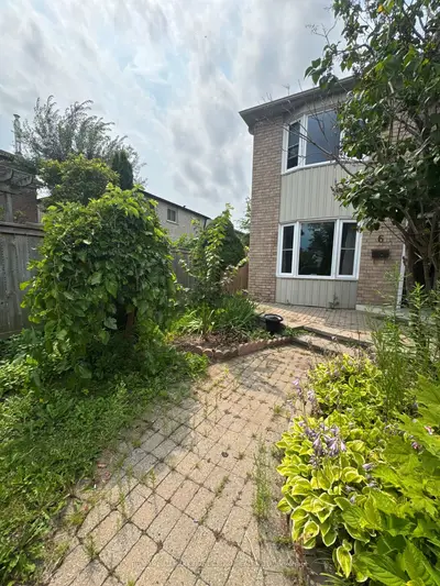 Detached in Barrie