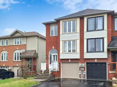 Semi-Detached in Barrie
