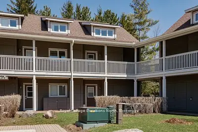 926 Cedar Pointe Court 5, Collingwood, On L9y 5c7