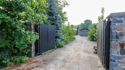 21 Sunnidale Road, Wasaga Beach, On L9z 2m5