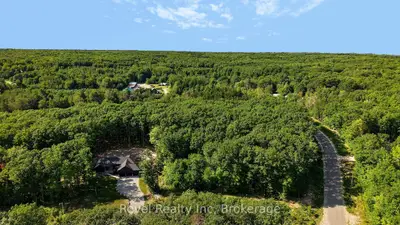 46 Voyageur Drive, Tiny, On L9m 1r2