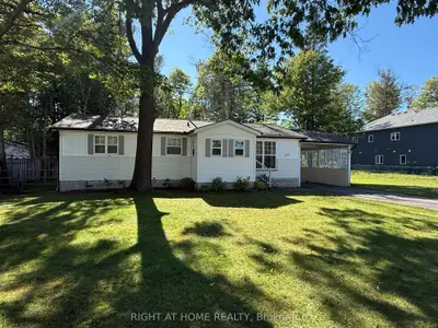 158 ZOO PARK Road, Wasaga Beach, ON L9Z 2P2