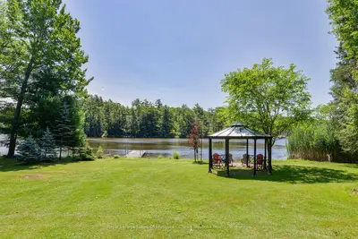1887 Ellis Road, Severn, On L0k 1e0