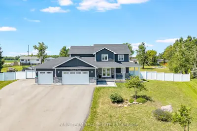 4 Cheslock Crescent, Oro-medonte, On L3v 8n8