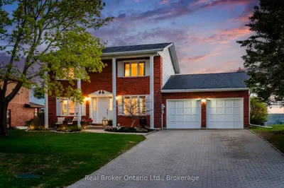 Detached in Penetanguishene