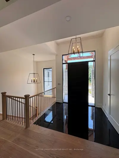 5 Jean Miller Court, Springwater, On L9x 2b1