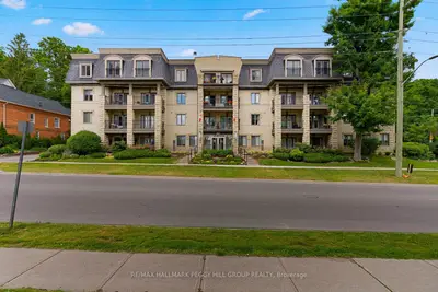 200 Collier Street 104, Barrie, On L4m 1h7