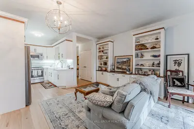 200 Collier Street 104, Barrie, On L4m 1h7