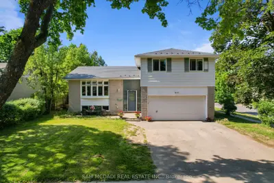 Detached in Barrie
