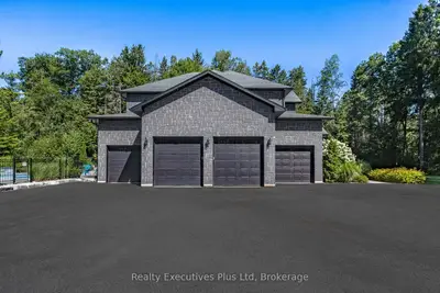 27 KINGFISHER Crescent, Tiny, ON L0L 2J0