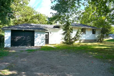 Detached in Ramara