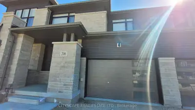 Att/Row/Townhouse in Wasaga Beach