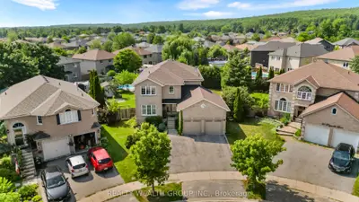 32 Reynolds Lane, Barrie, On L4n 0p9