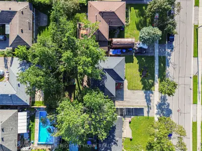 201 STEEL Street, Barrie, ON L4M 2G8