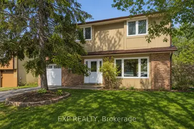 113 OREN Boulevard, Barrie, ON L4N 4M3