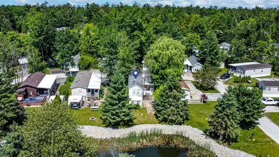 13 Huron Circle, Wasaga Beach, On L9z 1x7