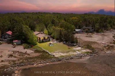 1787 Champlain Road, Tiny, On L9m 0b6