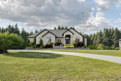3712 Michael Street, Clearview, On L0m 1n0