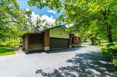 75 Cathedral Pines Road, Oro-medonte, On L4m 4y8