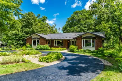 75 Cathedral Pines Road, Oro-medonte, On L4m 4y8