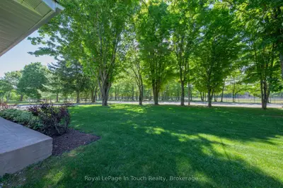 756 Champlain Road, Tiny, On L9m 0c2