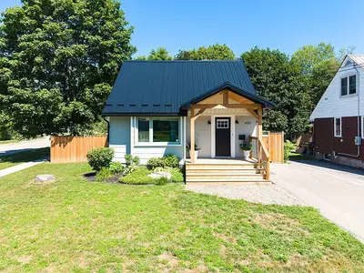 495 Maple Street, Collingwood, On L9y 2s6