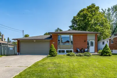 475 Athabaska Street, Tay, On L0k 1r0