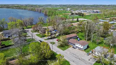22 Olive Crescent, Orillia, On L3v 1g1