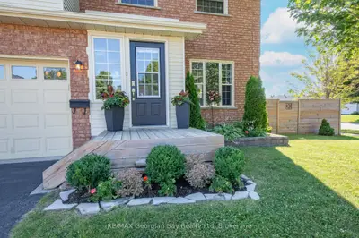911 Watson Place, Midland, On L4r 5b9