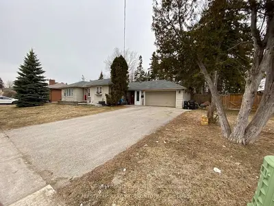540 Big Bay Point Road, Barrie, On L4n 3z5